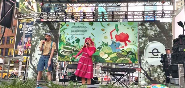 Earth_and_Water_Day_Concert_Times_Square-14