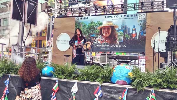 Earth_and_Water_Day_Concert_Times_Square-15