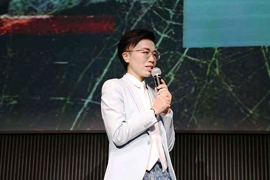 Ziqi Wang,