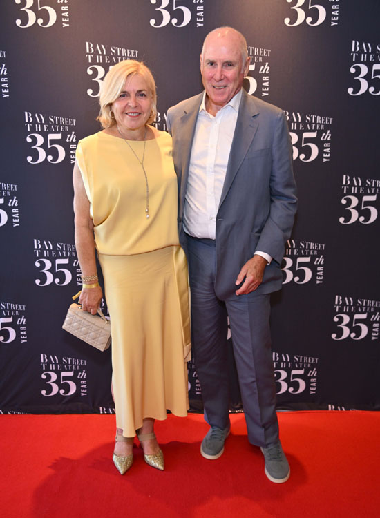 Lynn Mestel, Hayes Roth