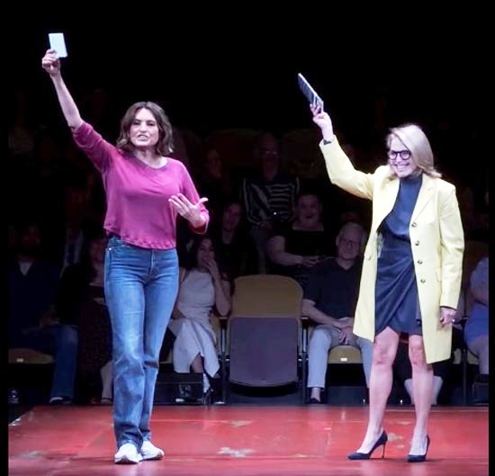 Every_Brilliant_Thing_7, Marika Hargitay and TV newscaster Katie Couric