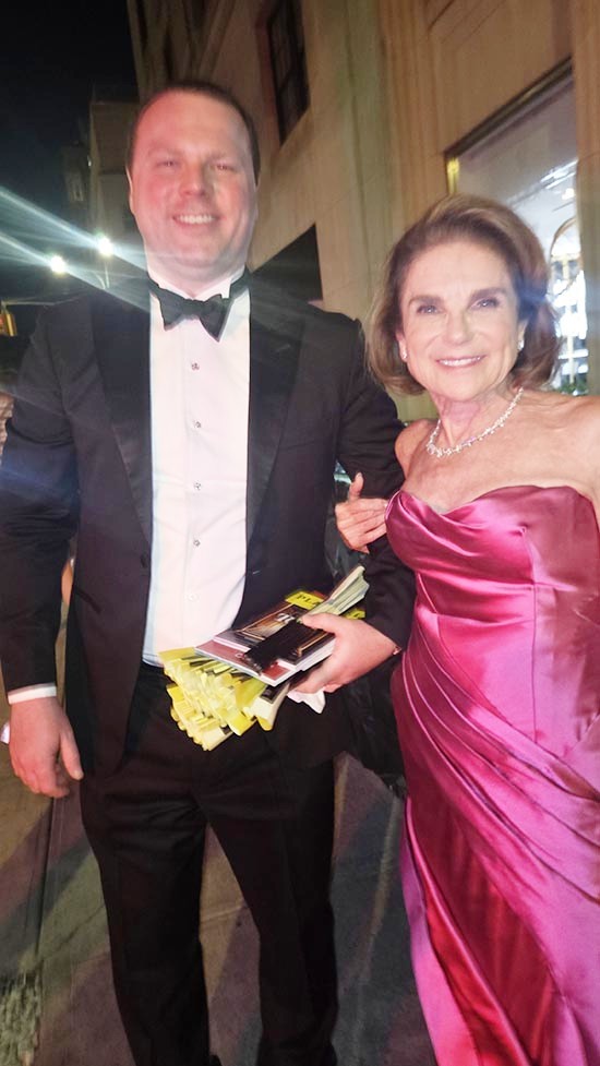 Tovah Feldshuh