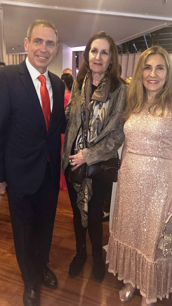 Second_Chance_Rescue_Rescue_Ball_12, Fishels, Nora Lawlor