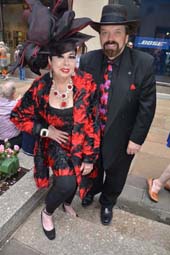 Rosemary Ponzo and Edward Ankudavich look really swell at The Easter Parade. Photo by: Rose Billings/Blacktiemagazine.com