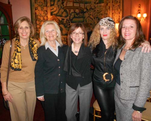 Debby Mayer, Patti Page, Irena Holiat, Joyce Brooks and Mary Sliwa