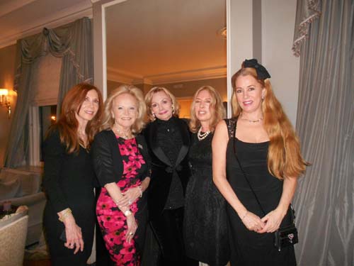 Toby Horn, Jane Pontarelli, Ronnie Perl, Lauren Lawrence and Jen Bawden. photo by: joyce brooks