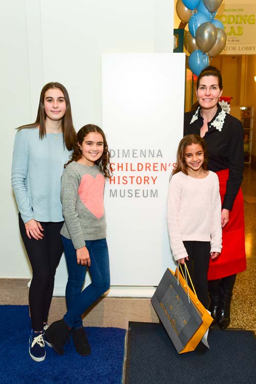 Tess DiMenna, Claire DiMenna, Ellery Kourepenos, Diana DiMenna (Event Chair) at the 2016 DiMenna Children’s History Museum Family Benefit Party. Photo credit: Sean Zanni/PatrickMcMullan.com
