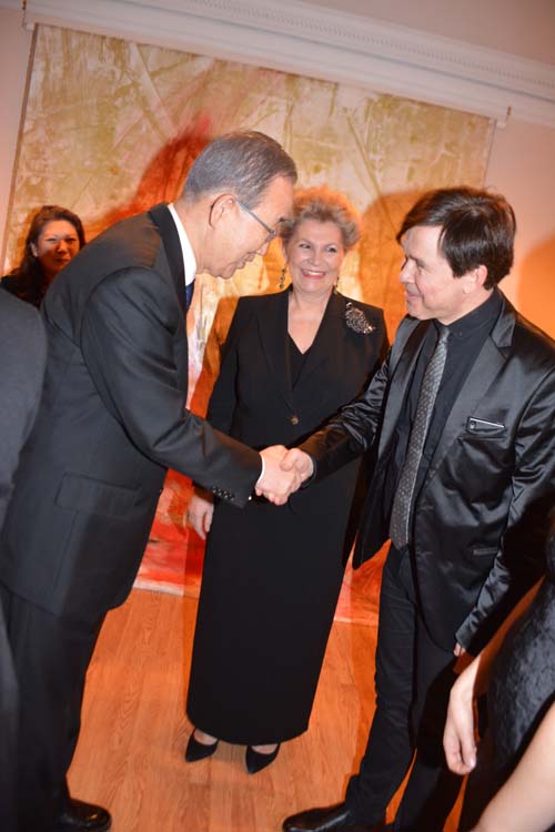 H.E.Ban Ki-moon, Secretary General of the United Nations, H.E.Ms. Katalin Annamaria Bogyay Permanent Representative of Hungary to the United Nations and Musical performer Vilmos Szabadi. Photo by: Rose Billings/Blacktiemagazine.com