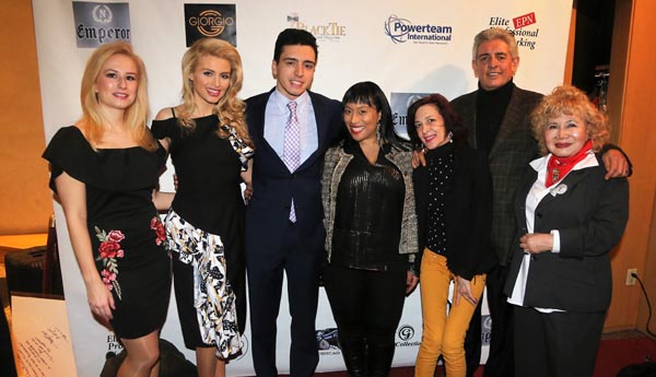 Diana Baus, Lindsey Davis, Chris Silva, Renee Silva & Roberto Silva