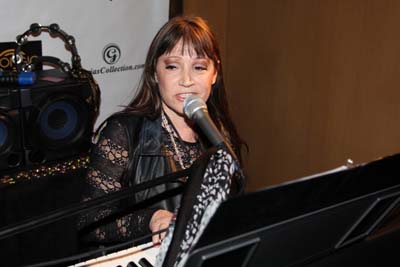 Singer/ Songwriter Shane