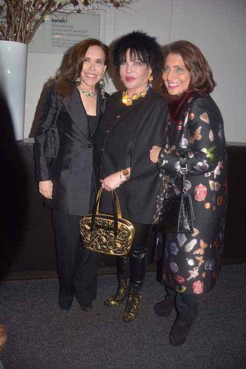  Jana Jaffa, Loreen Arbus and Muna Rihani.  Photo by:  Rose Billinsg/Blacktiemagazine.com