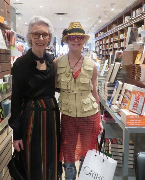 Barbara Tober and Robin Cofer. Photo by: Rose Billings/Blacktiemagazine.com