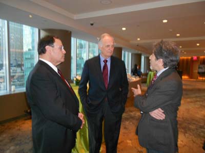 Paul Shapiro, Director of the United States Holocaust Memorial Center for Advanced Studies, Alan Alda, Film's narrator, Steve Pressman