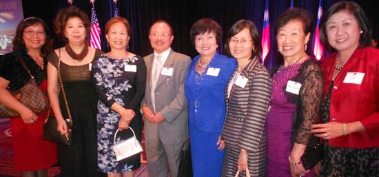 Gene Wang, President, Tanslin Premium co. Inc,Tammy Chen, Amy Yuan, Linda Wang, Gene Wang, President, Tanslin Premium co. Inc, Sylvia Huang, Alice Lin, Amy Mu, Esther Yang.