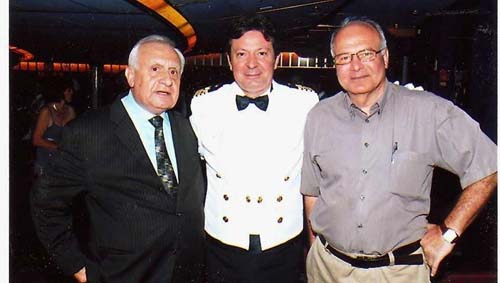 bob nicholaides